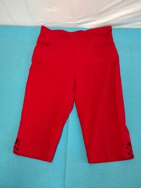 Briggs Women's Pull On Capri Pants With Lattice Hem Detail 6P